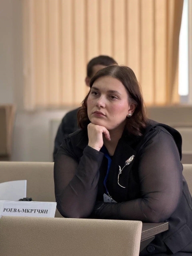 СТАРШИЙ НАУЧНЫЙ СОТРУДНИК ЛАБОРАТОРИИ ИСТОРИИ ДИАСПОР И МИГРАЦИЙ Е.Б. РОЕВА-МКРТЧЯН ПРИНЯЛА УЧАСТИЕ В I МЕЖДУНАРОДНОМ НАУЧНО-ЭКСПЕРТНОМ ФОРУМЕ ИМЕНИ Б.Б. ПИОТРОВСКОГО «АРМЕНИЯ И РОССИЯ: СОЮЗНИЧЕСТВО, УКОРЕНЁННОЕ В ИСТОРИИ И УСТРЕМЛЁННОЕ В БУДУЩЕЕ»
